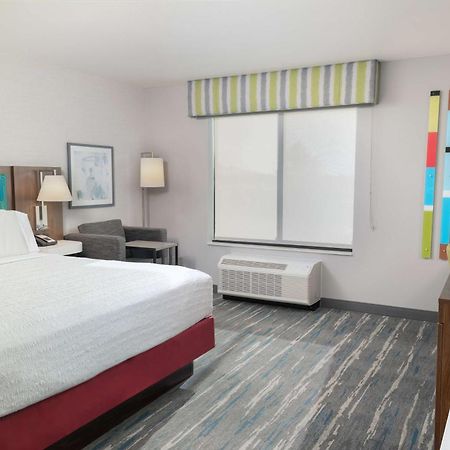 Hampton Inn & Suites Santa Rosa Sonoma Wine Country Zewnętrze zdjęcie